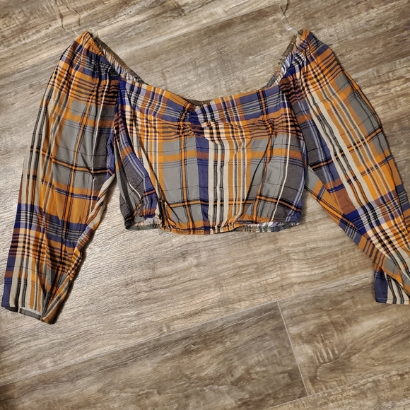 Tops - Crop top